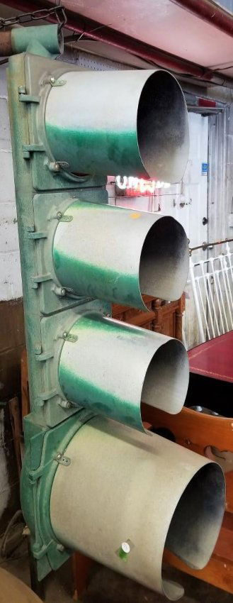 Rare American 4 light Railroad Traffic Light (1 of 6)