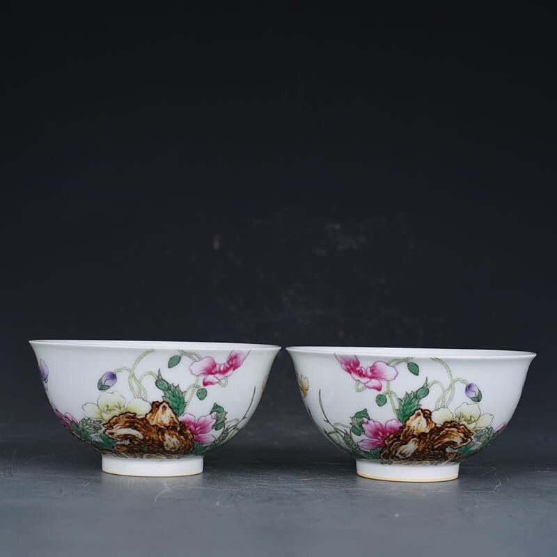 a pair Chinese antique collectors porcelain bowl (1 of 9)