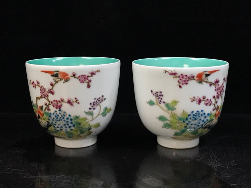 a pair Chinese antique collectors porcelain cup (1 of 9)