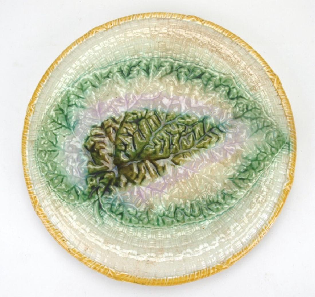 Majolica begonia leaf on wicker round bread tray, 12" (1 of 1)
