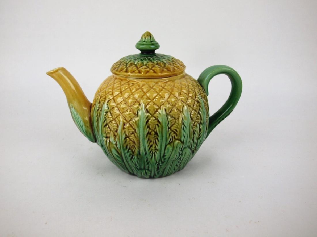 Majolica pineapple teapot (1 of 1)