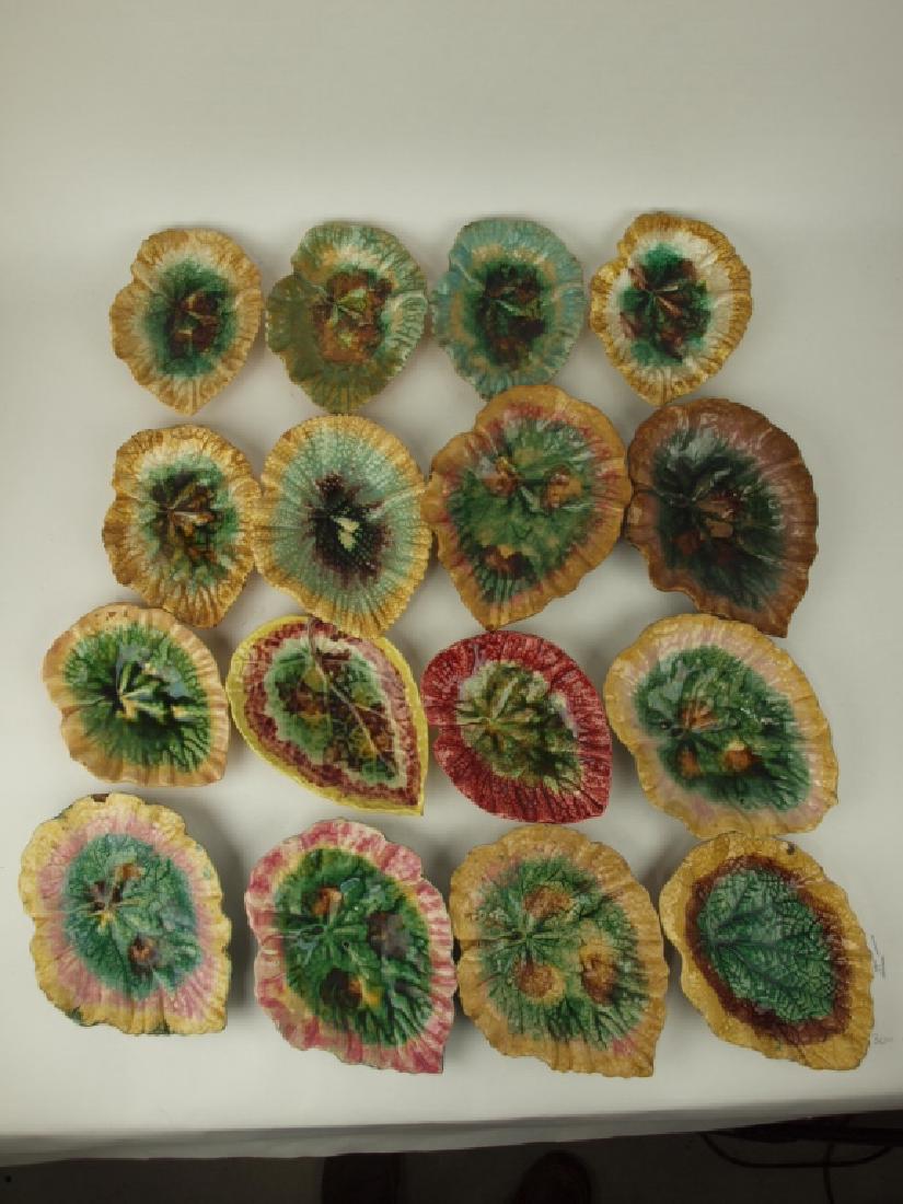 Majolica lot of 16 begonia leaf dishes, various (1 of 1)