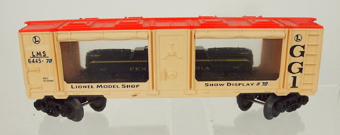 Lionel model shop show display #70 box car with train (1 of 1)