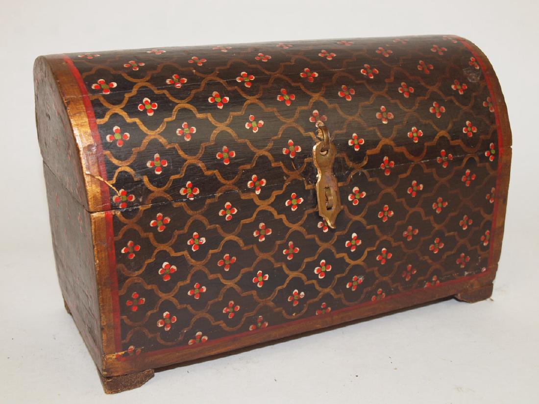 Primitive painted dome top glove box trunk (1 of 3)