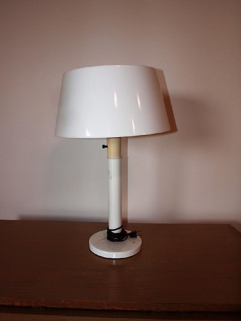 Mid century modern white table lamp (1 of 1)