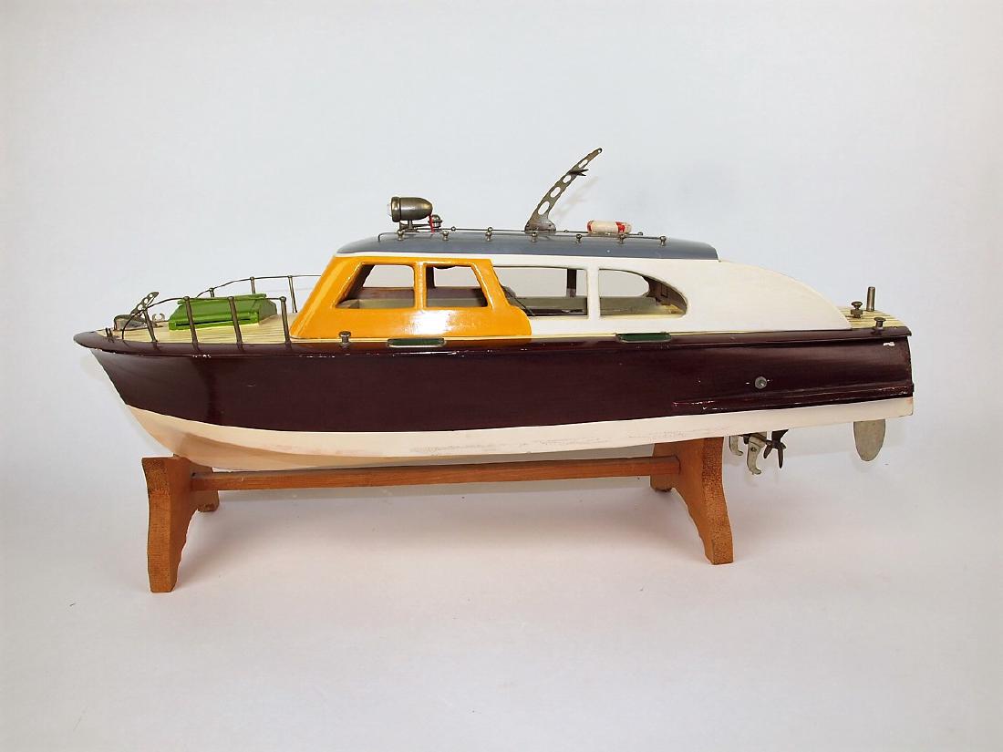 Japan ITO wooden model cabin cruiser speed boat, (1 of 6)