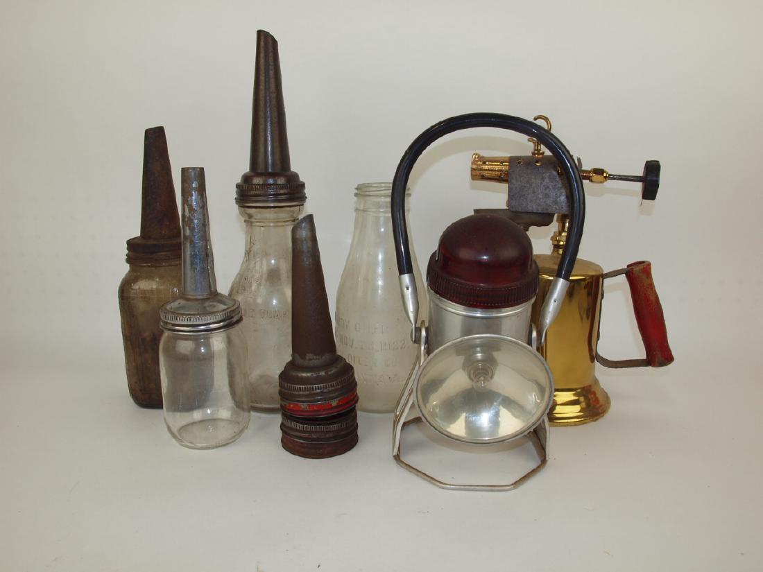 Lot of 4 oil bottles, extra tin spouts, aluminum (1 of 1)