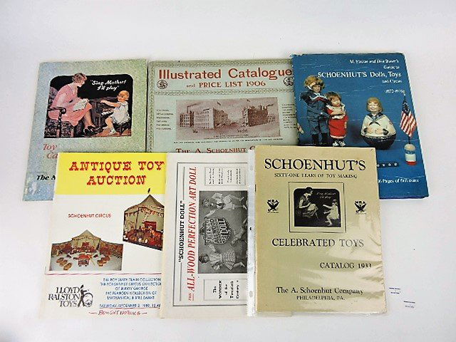 Schoenhut lot of 6 reference books (1 of 1)