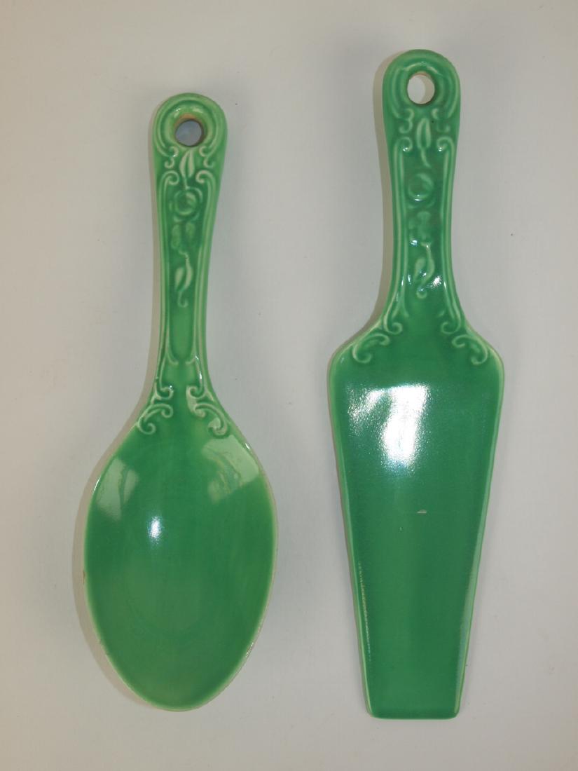 Fiesta Kitchen Kraft green cake server and spoon (1 of 1)