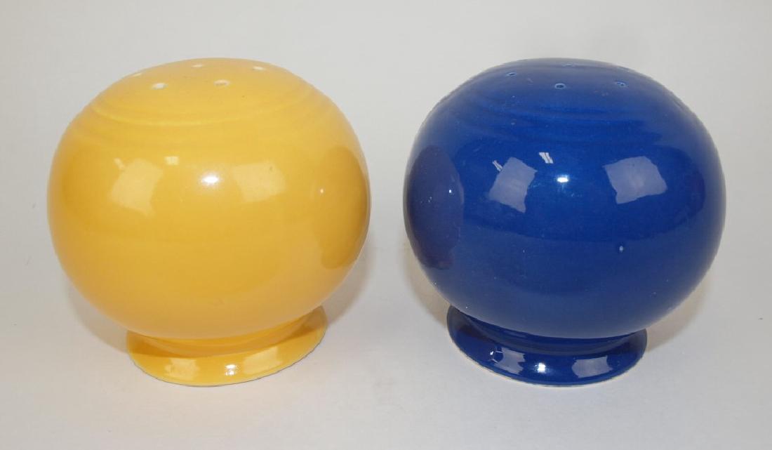 Fiesta Kitchen Kraft pair range shakers, yellow & (1 of 1)