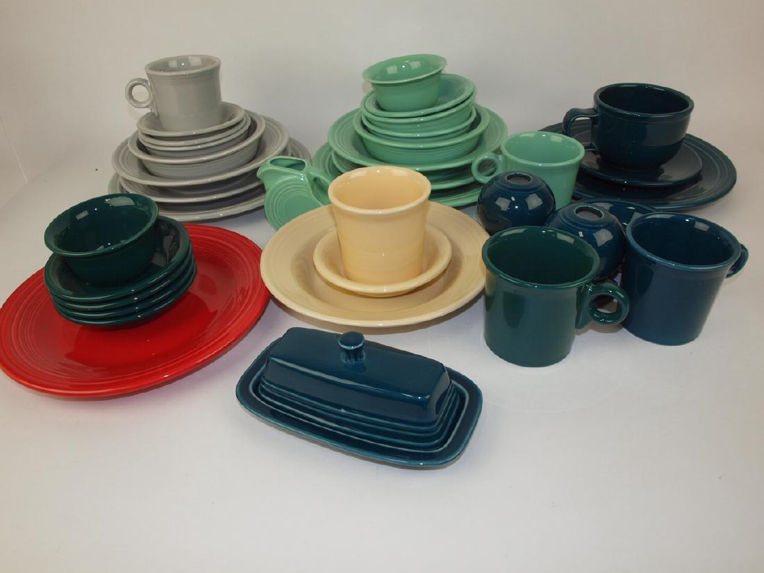 Fiesta Post 86 lot of 36 pieces in 6 assorted colors: Fiesta Post 86 lot of 36 pieces in 6 assorted colors