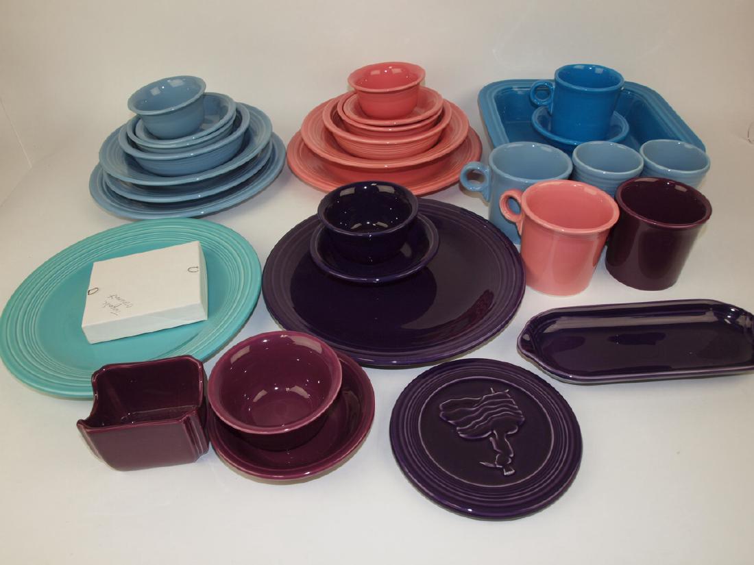 Fiesta Post 86 lot of 31 pieces in 6 assorted colors (1 of 1)