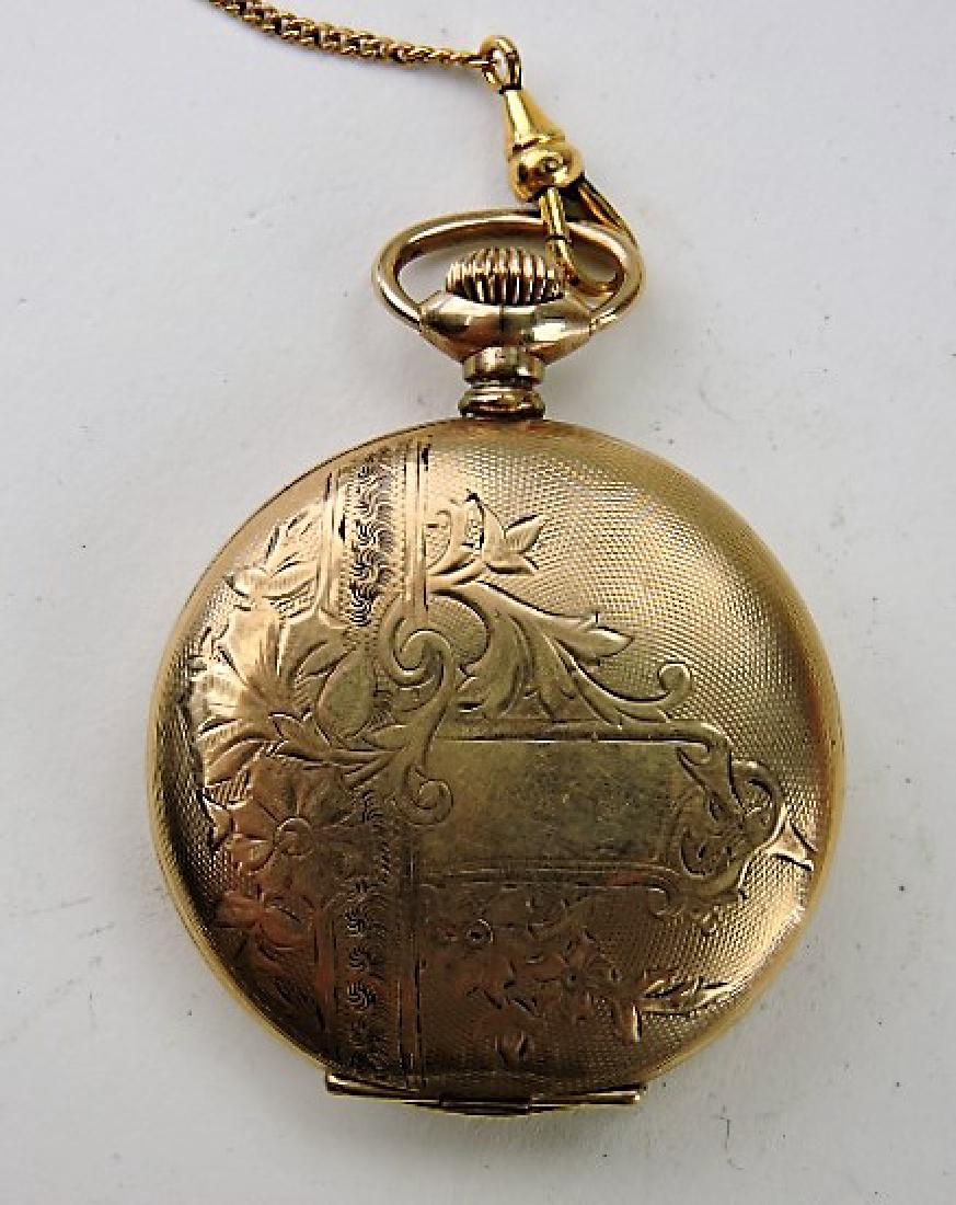 Elgin hunters case pocket watch with chain and wooden (1 of 5)