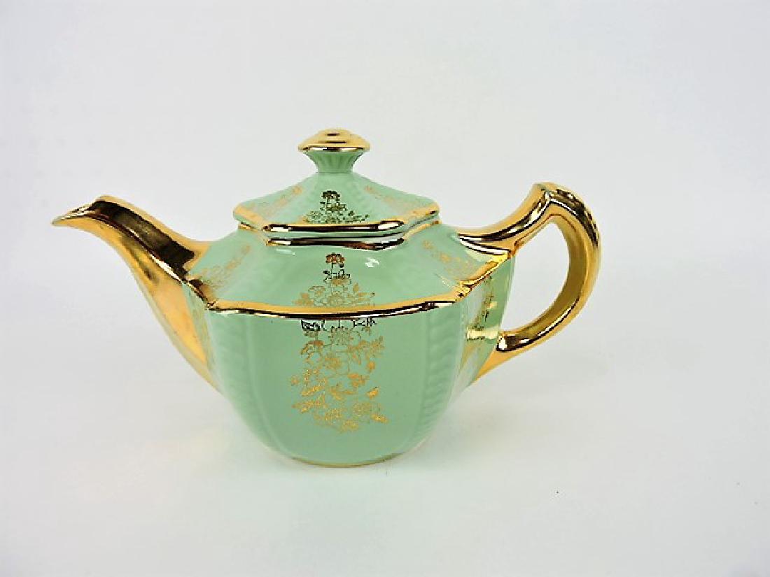 Hall China teapot, Connie, green with (1 of 1)