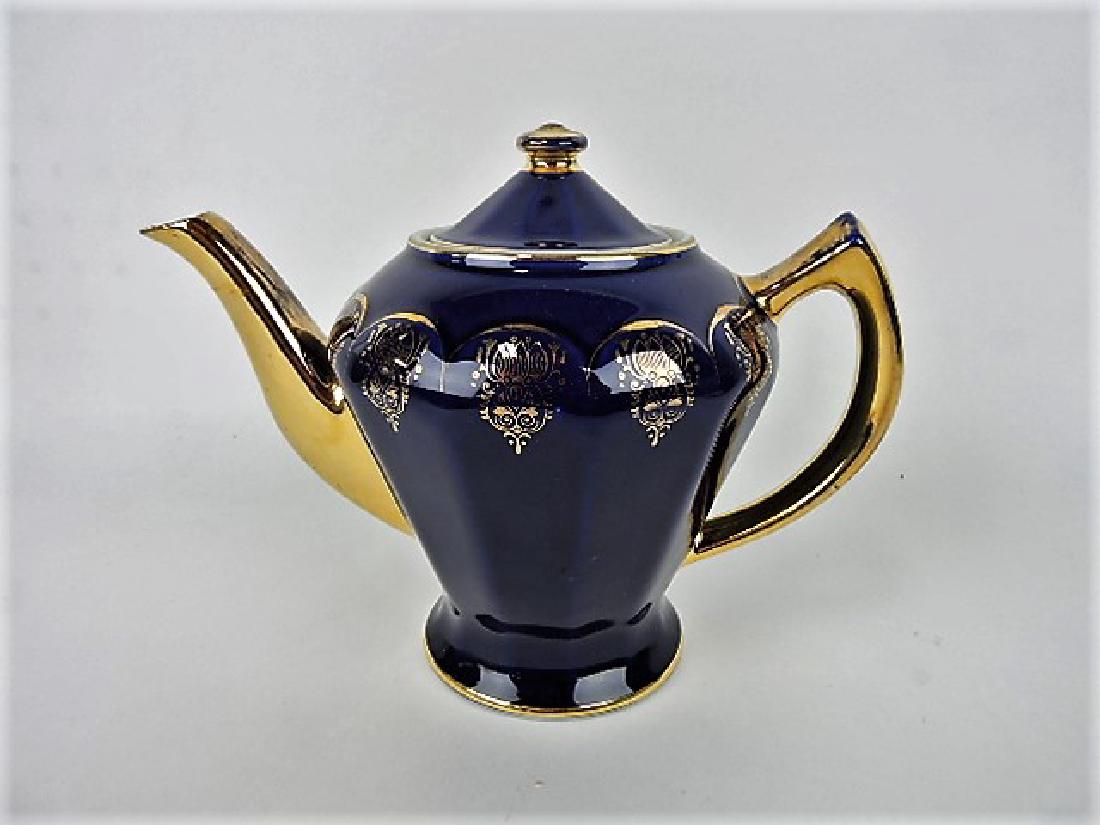 Hall China coffeepot, cobalt Armory (1 of 1)