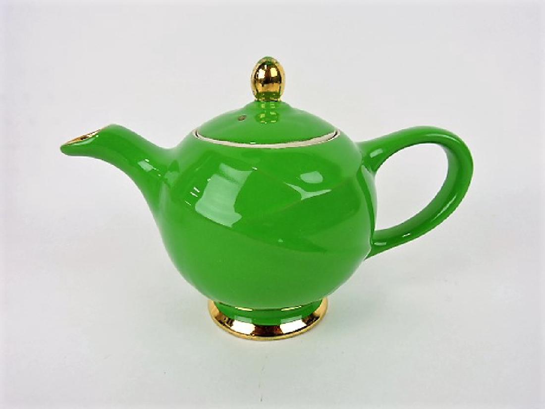 Hall China teapot, Modern, emerald (1 of 1)