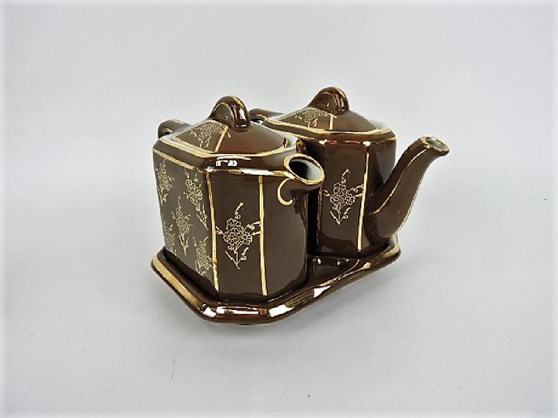 Hall China twin tea, brown with gold (1 of 1)