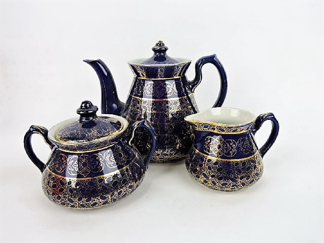 Hall China tea set, cobalt bubble with gold (1 of 1)