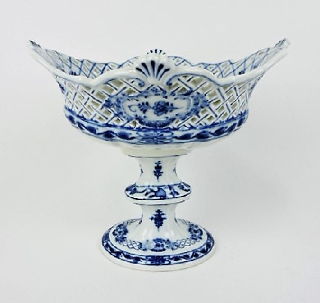 Meissen Blue Onion compote 9 1/2" (1 of 1)