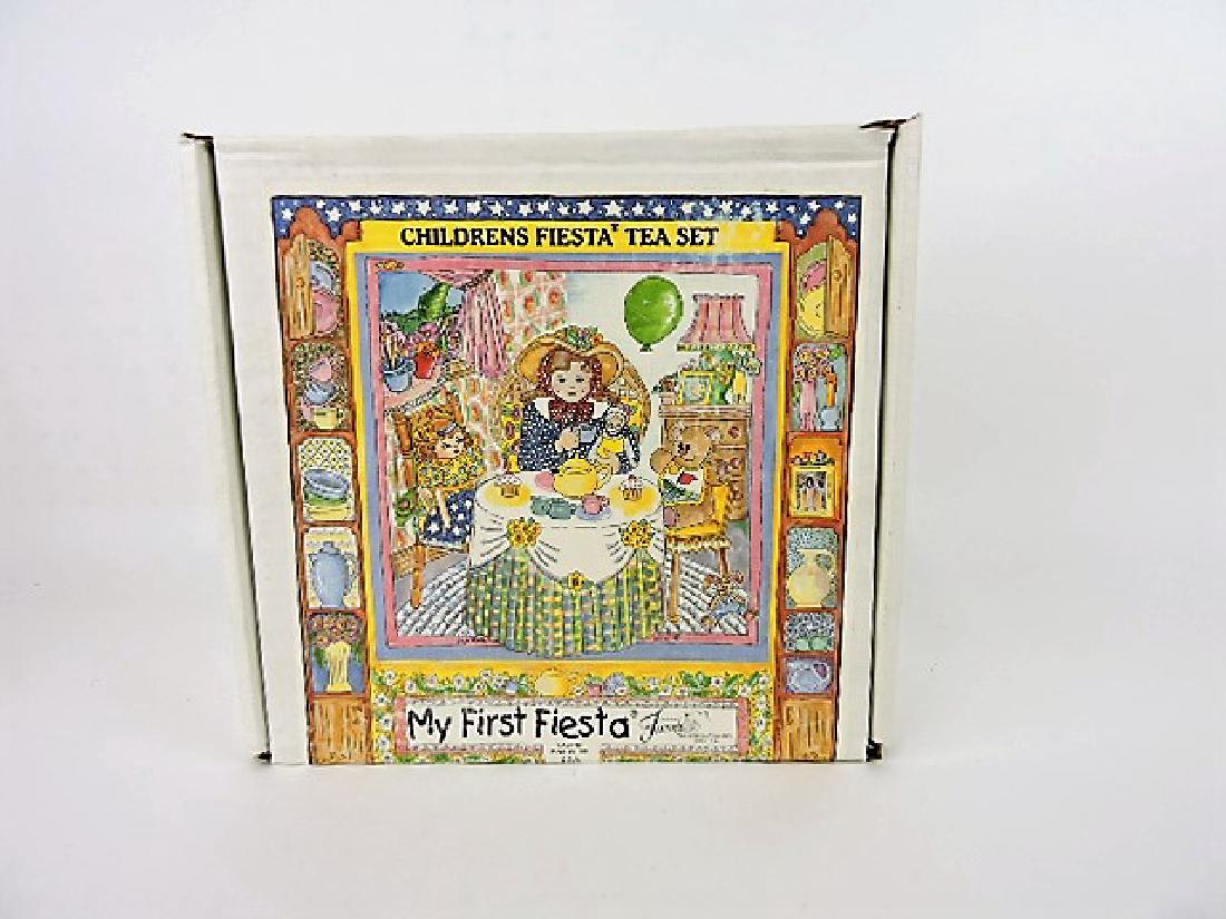 Fiesta Post 86  child's first fiesta tea set (1 of 1)