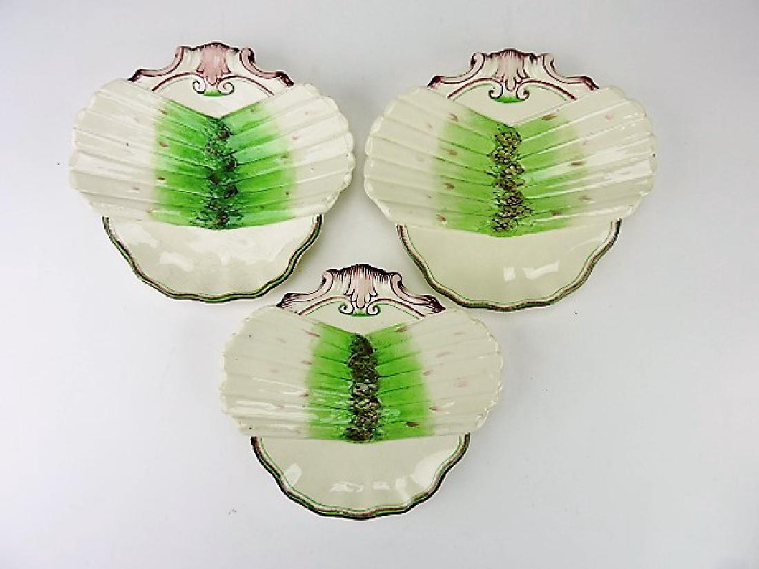 Sarreguemines majolica set of 3 asparagus: plates, 10", various condition