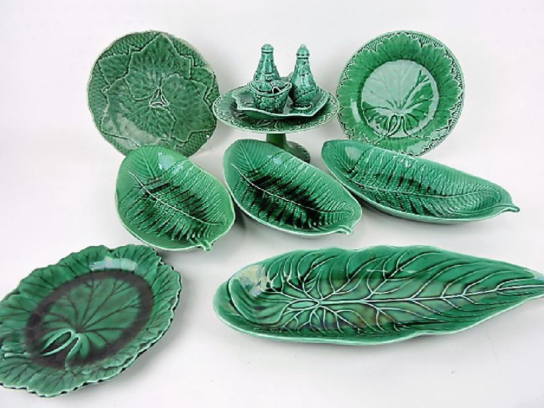 Majolica dark green lot of plates, trays, compote (1 of 1)