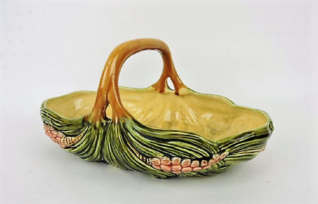 Sarreguemines majolica basket (1 of 1)