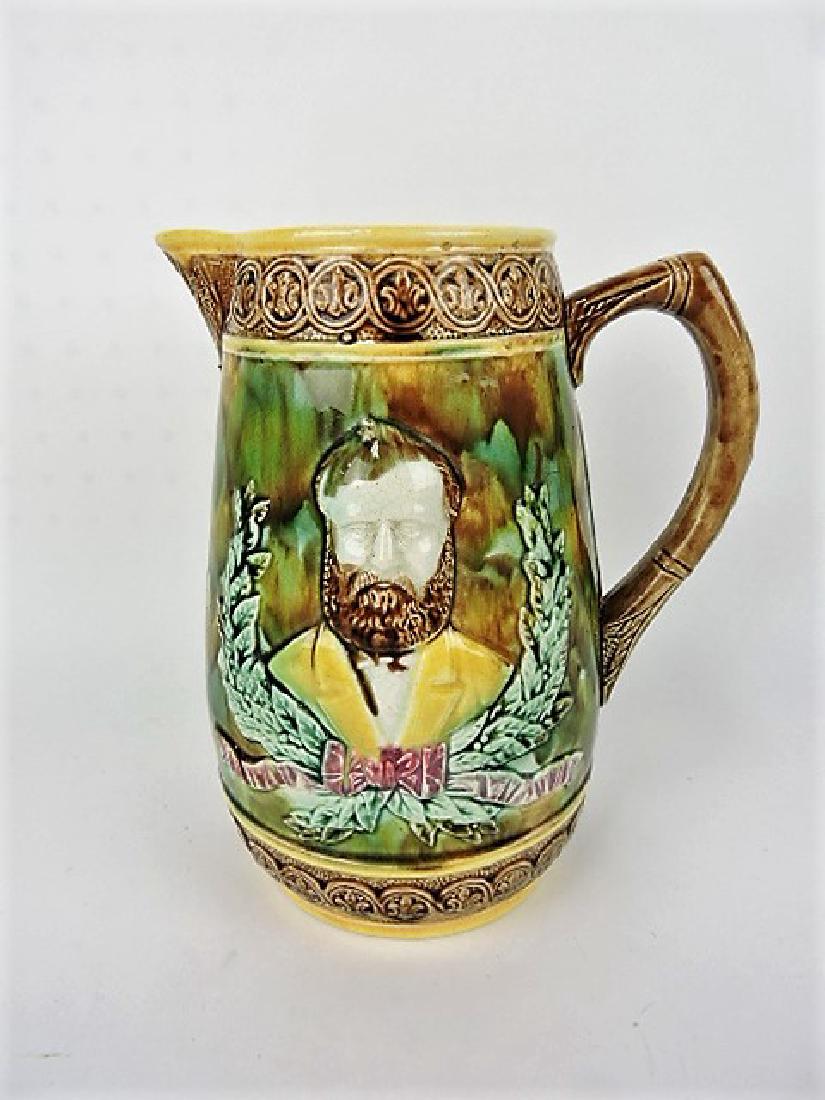 Majolica Grant pitcher 10": .