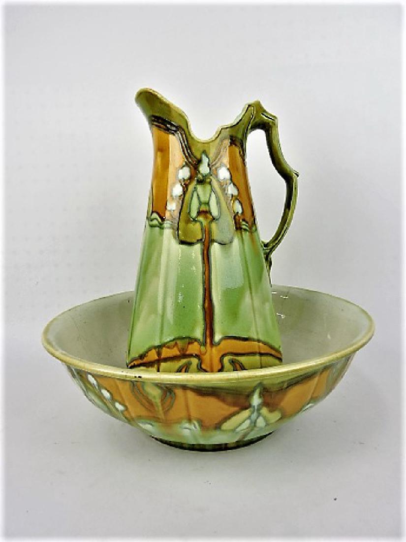 Minton majolica secessionist pitcher and bowl (1 of 1)