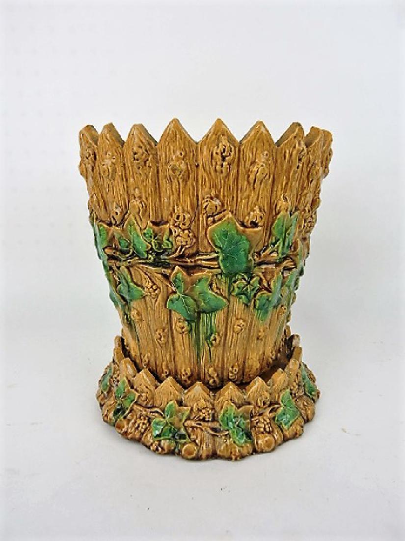Majolica cachepot and stand, wear (1 of 1)