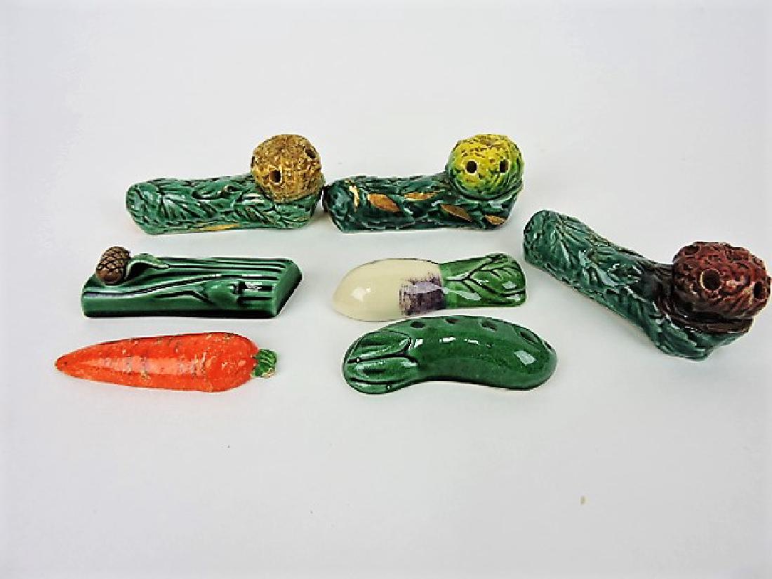 Majolica style set of 7 knife rests (1 of 1)