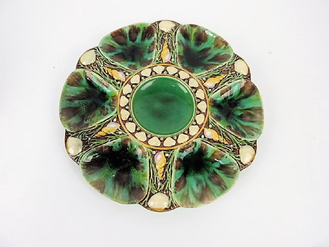 Minton majolica mottled oyster plate 9": .