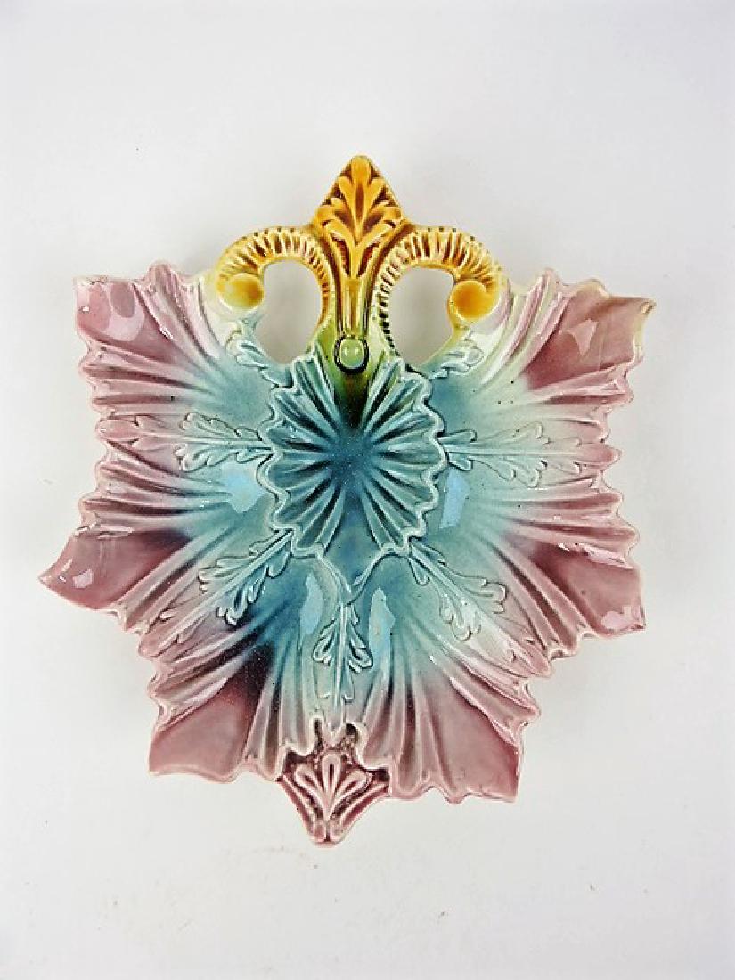 Majolica shield shape oyster plate 9 1/4" (1 of 1)