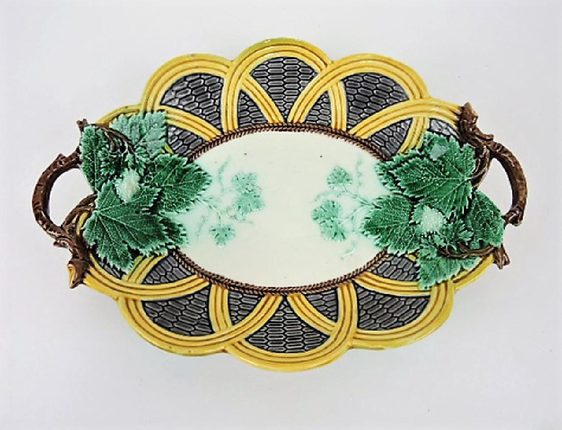 Wedgwood grape tray with vine handles 12" (1 of 1)