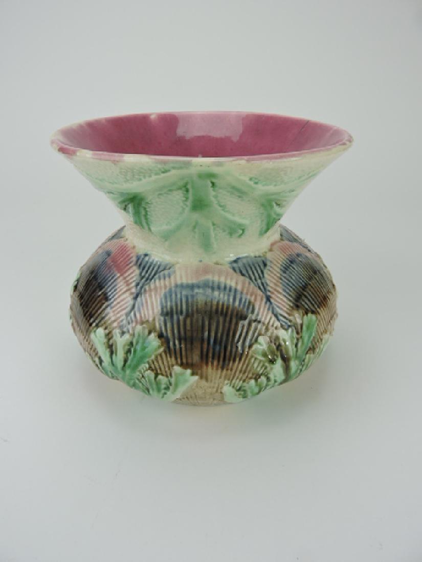 Etruscan majolica shell and seaweed spittoon,: great color, hairline, 6"