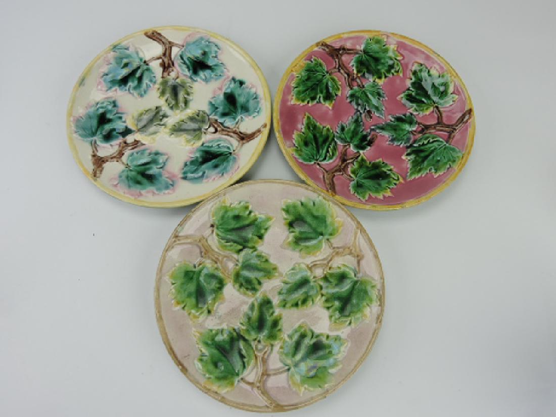 Etruscan majolica lot of 3 maple leaves plates, 9" (1 of 1)