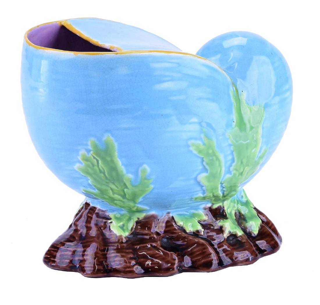 George Jones Conch Shell Spoon Warmer c.1875, (1 of 1)