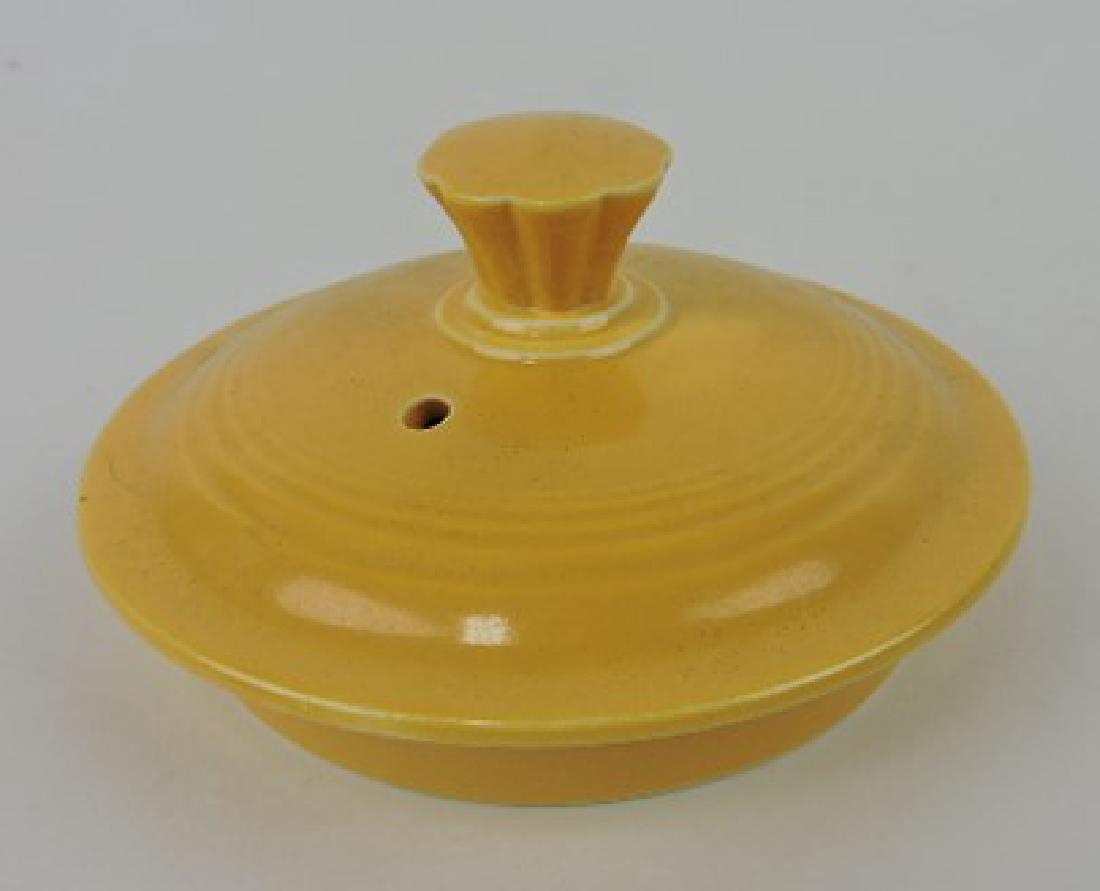 Fiesta large teapot lid, yellow (1 of 1)