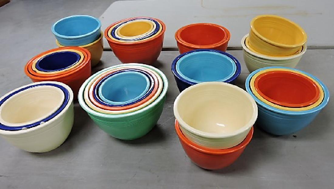 Fiesta lot of 31 mixing bowls, various (1 of 1)