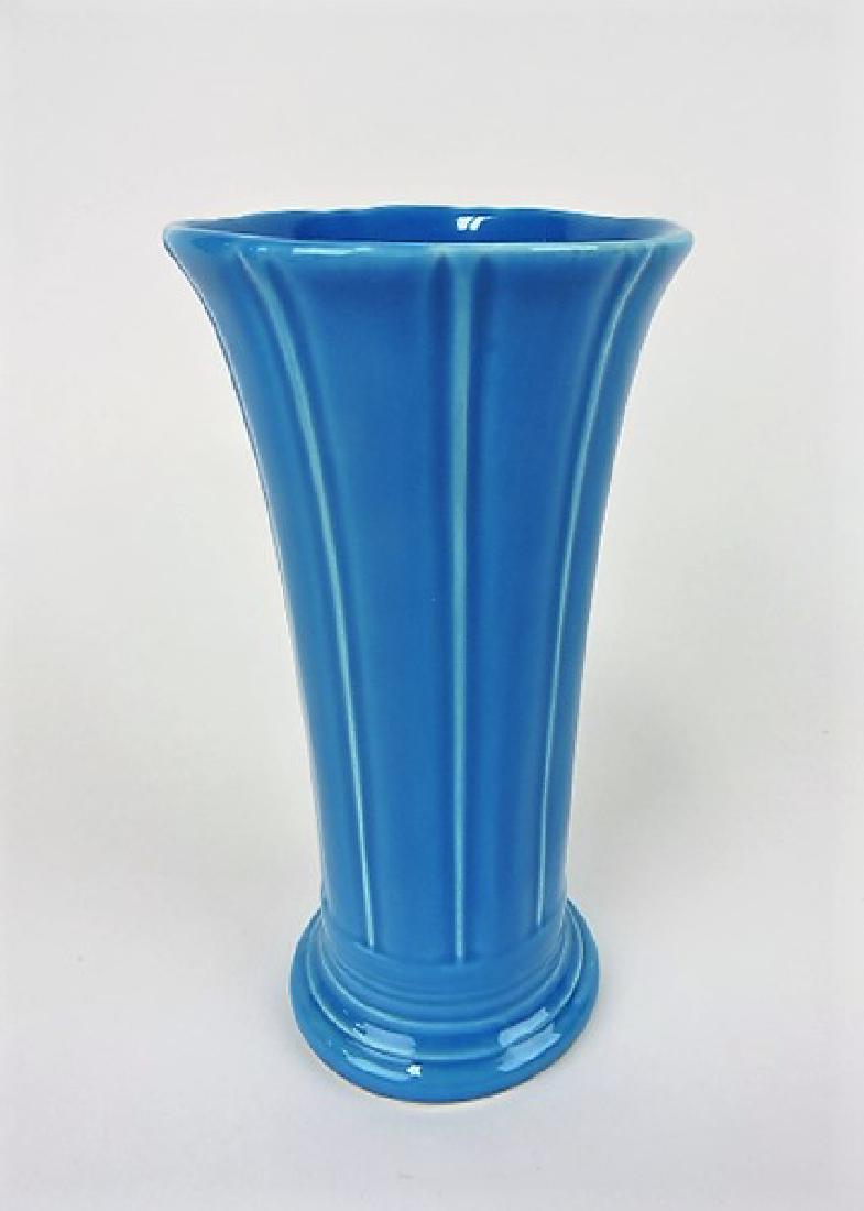 Fiesta Post 86 peacock 8" vase (1 of 1)
