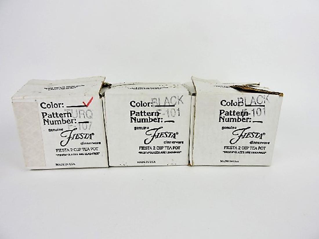 Fiesta Post 86 2 cup teapot group, NIB; (1 of 1)