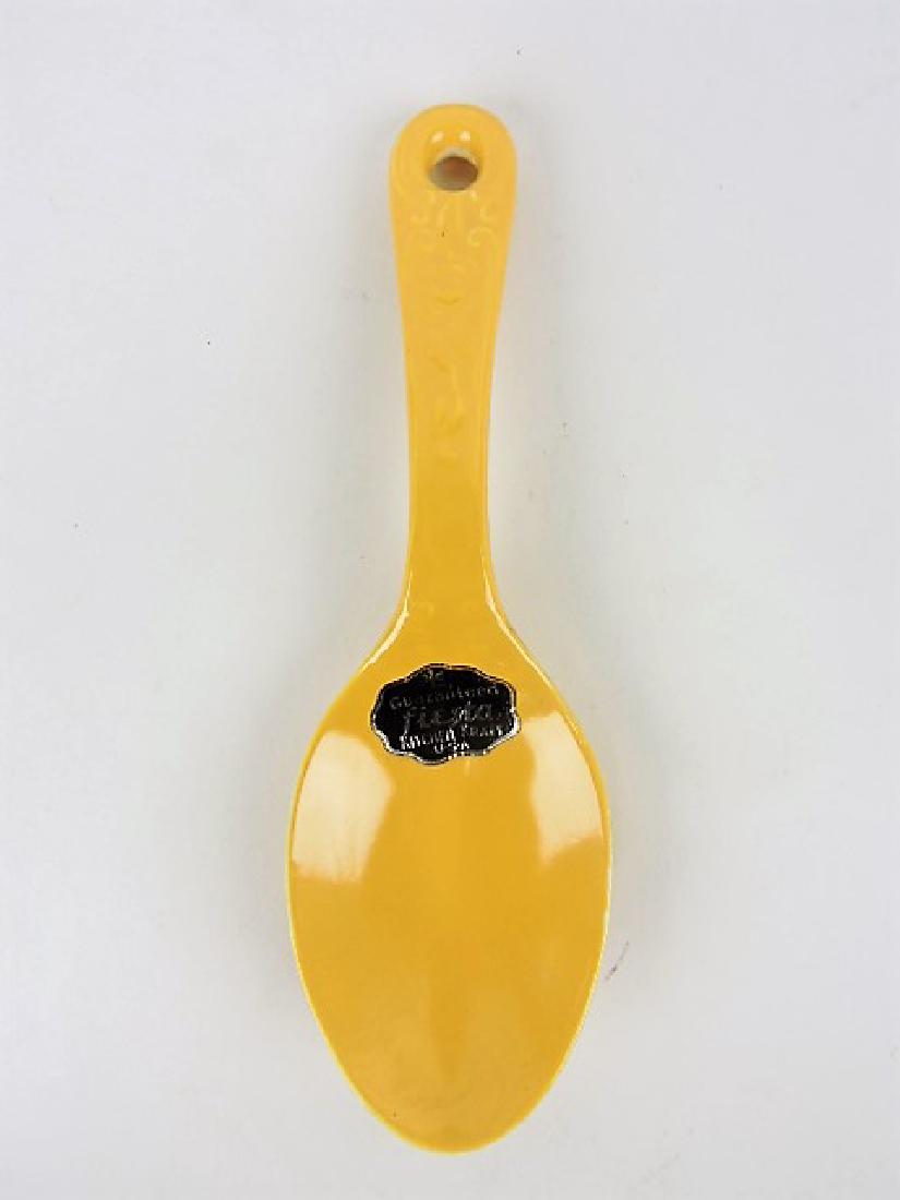 Kitchen Kraft yellow spoon with original (1 of 2)