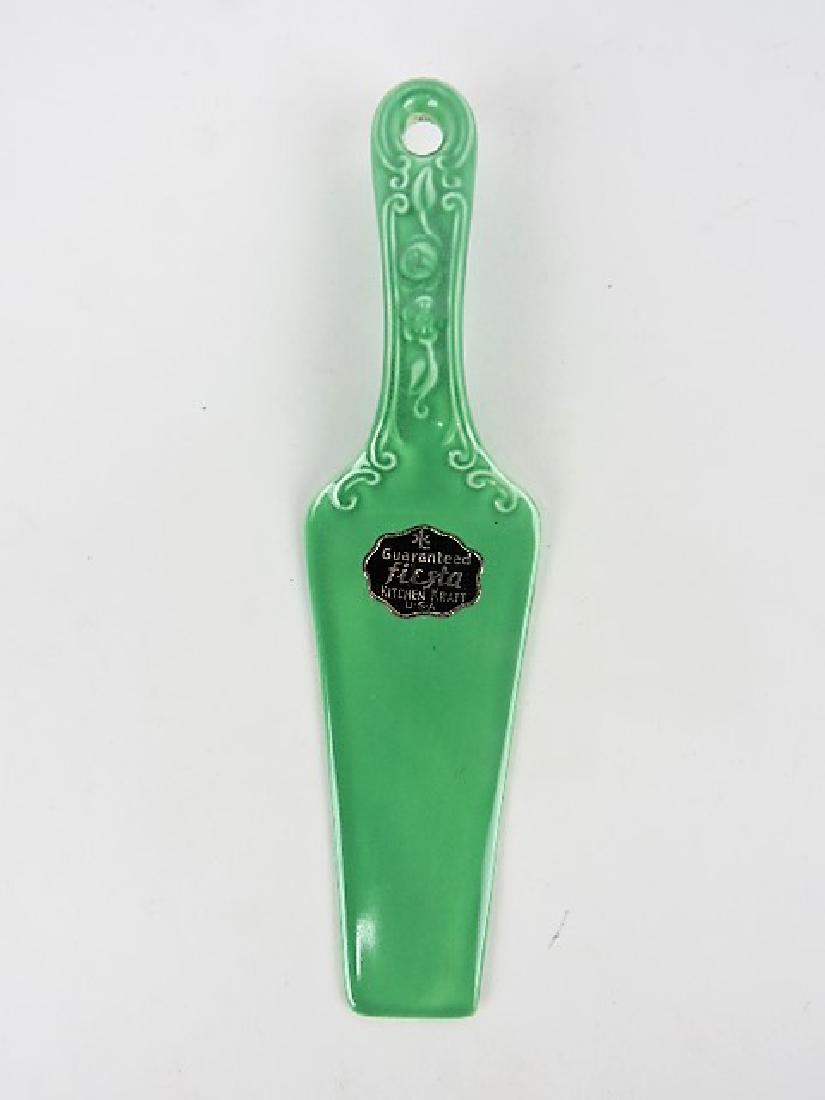 Kitchen Kraft green cake server with (1 of 1)