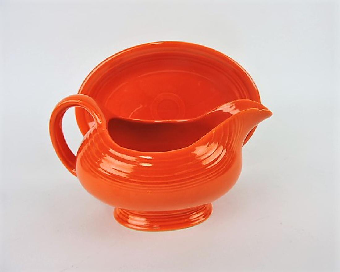 Fiesta sauce boat, red (chip) with (1 of 2)