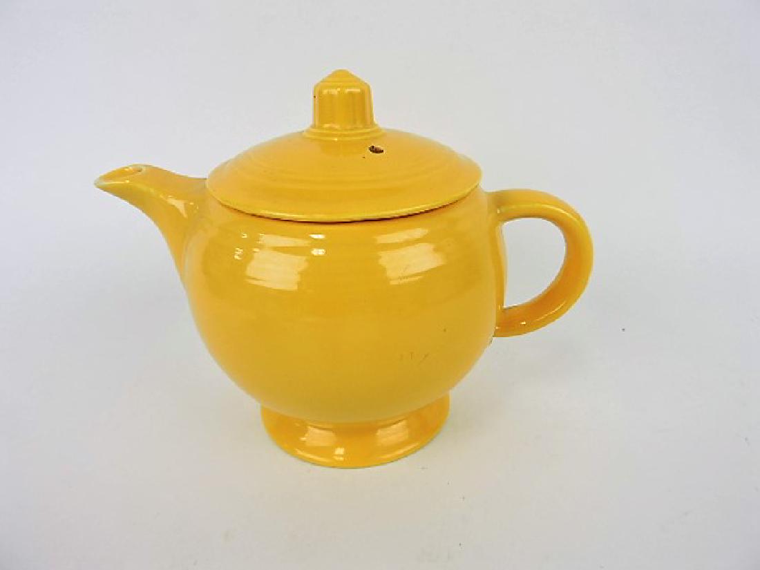 Fiesta medium teapot, yellow (1 of 1)