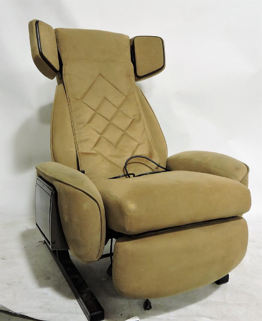 Mid Century Modern "Get-a-way Chair": with massage and stereo (AM, FM, cassette), works