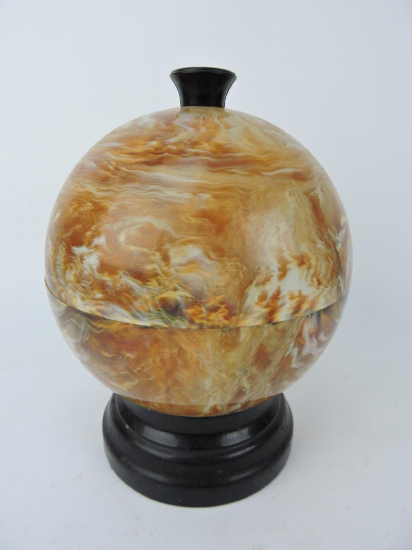 Mirro art deco liquor dispenser: and 6 glasses
