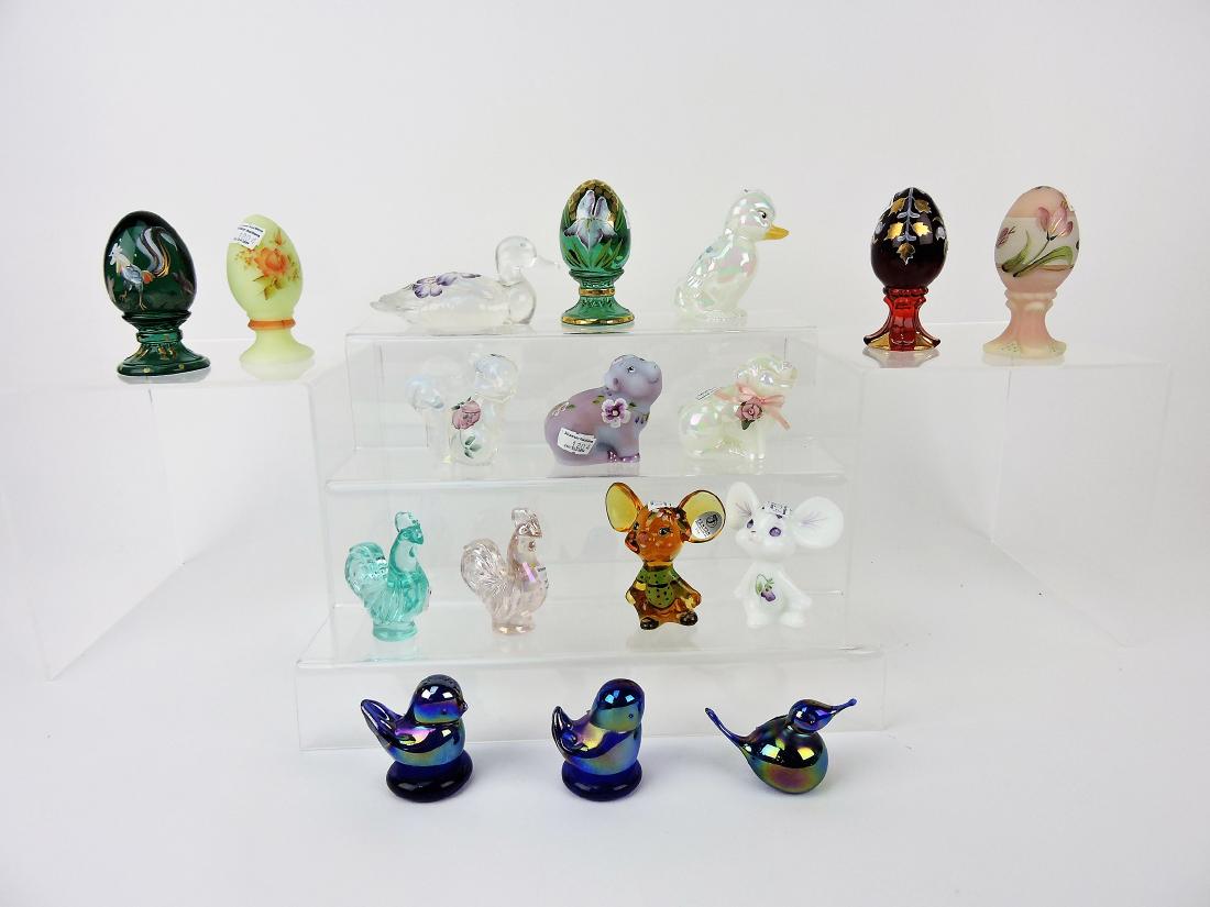 Fenton lot of 17 animal and egg (1 of 1)