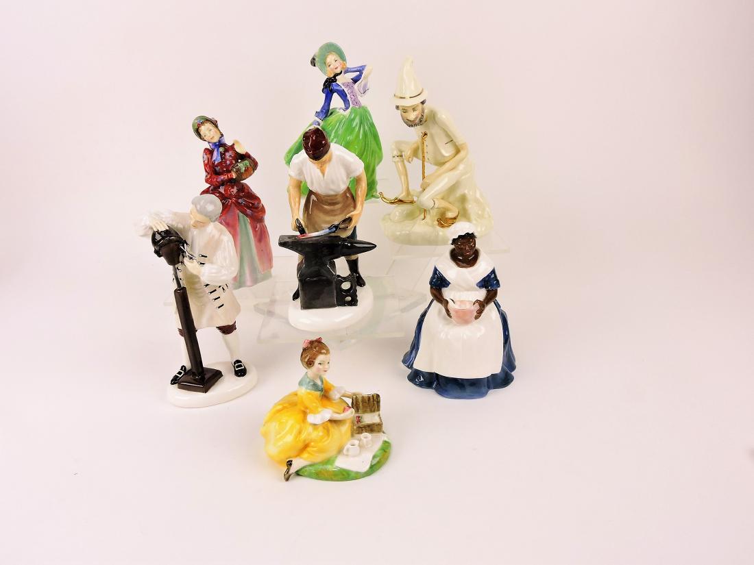 Royal Doulton lot of 7 figurines; (1 of 1)