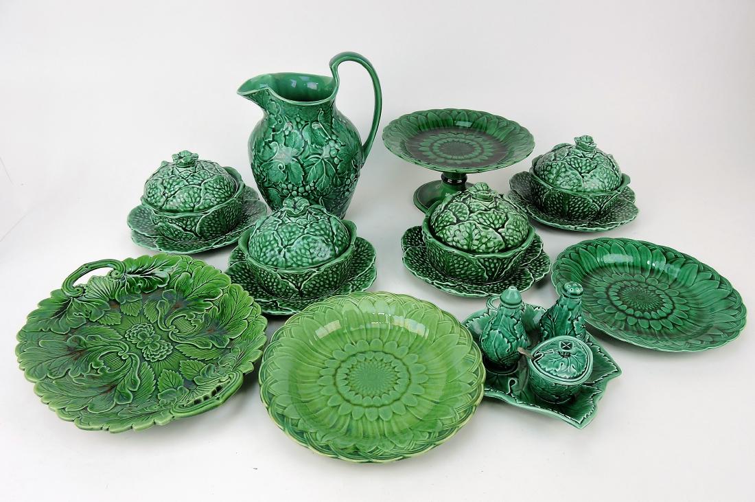 Wedgwood and Sarreguemines lot of: 10 dark green majolica pieces